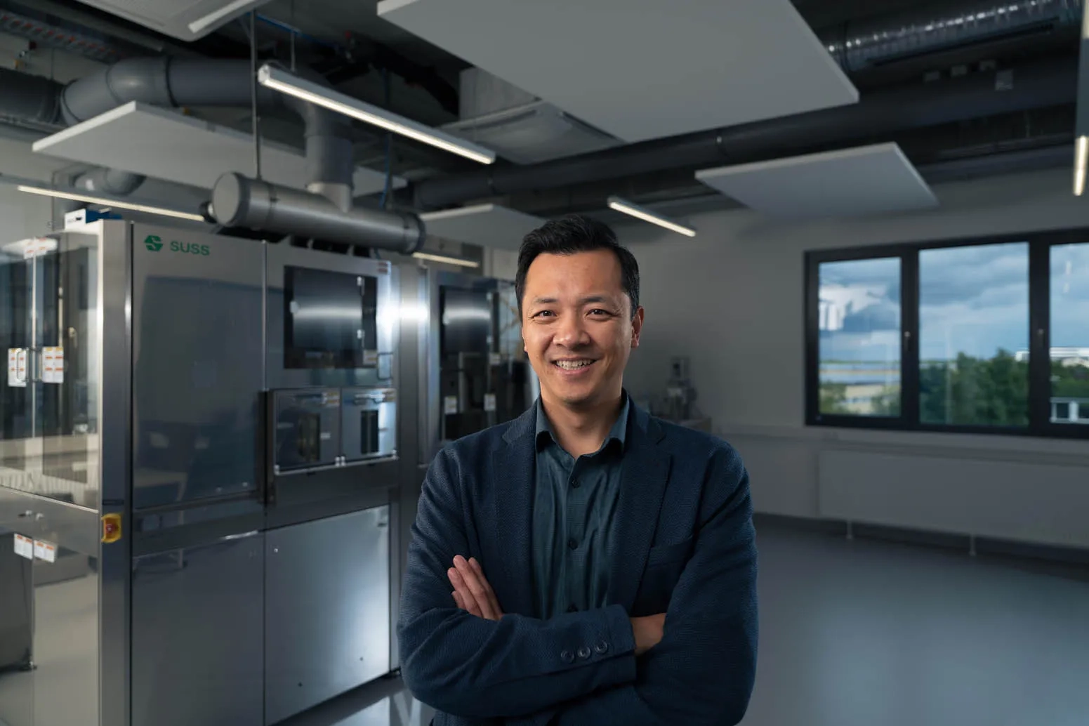 Man Suit Training  SUSS.webp