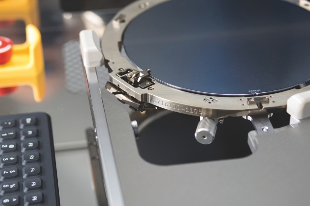 XB8 universal bonding solution